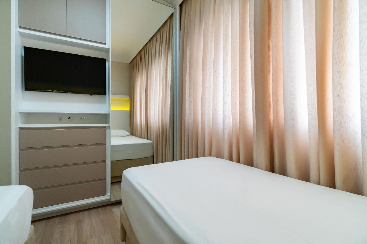 Varandas Do Atlantico - Apartamento Impecavel Em Condo Pe Na Areia Bombinhas Eksteriør billede